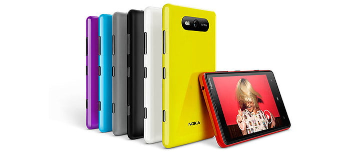 Nokia Lumia 820 colourful shells
