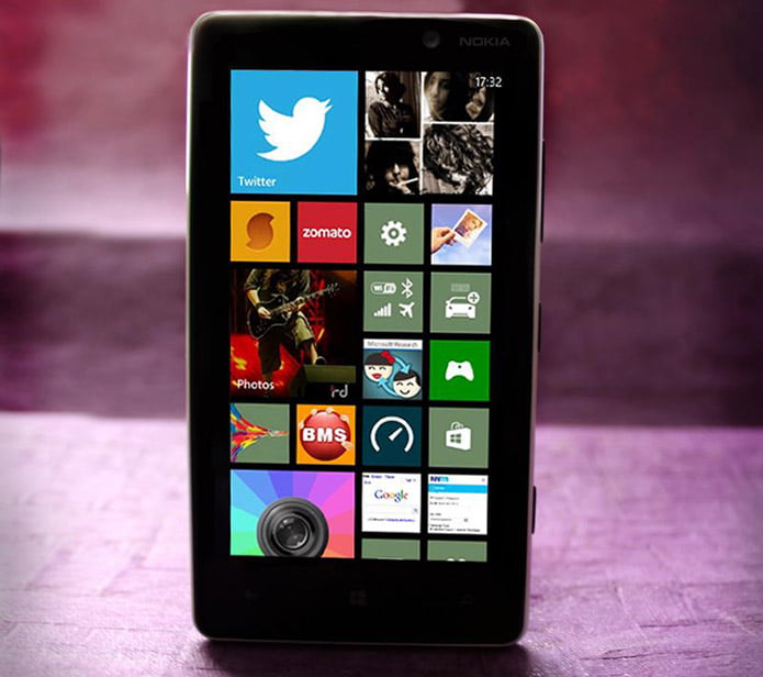 Nokia Lumia 820 affordable Windows Phone 8